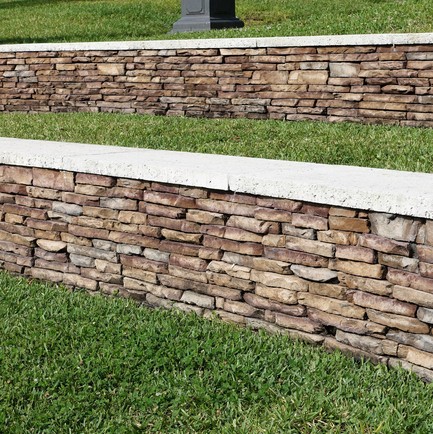 retaining wall for commercial customer